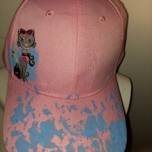 Womens hat NWOT